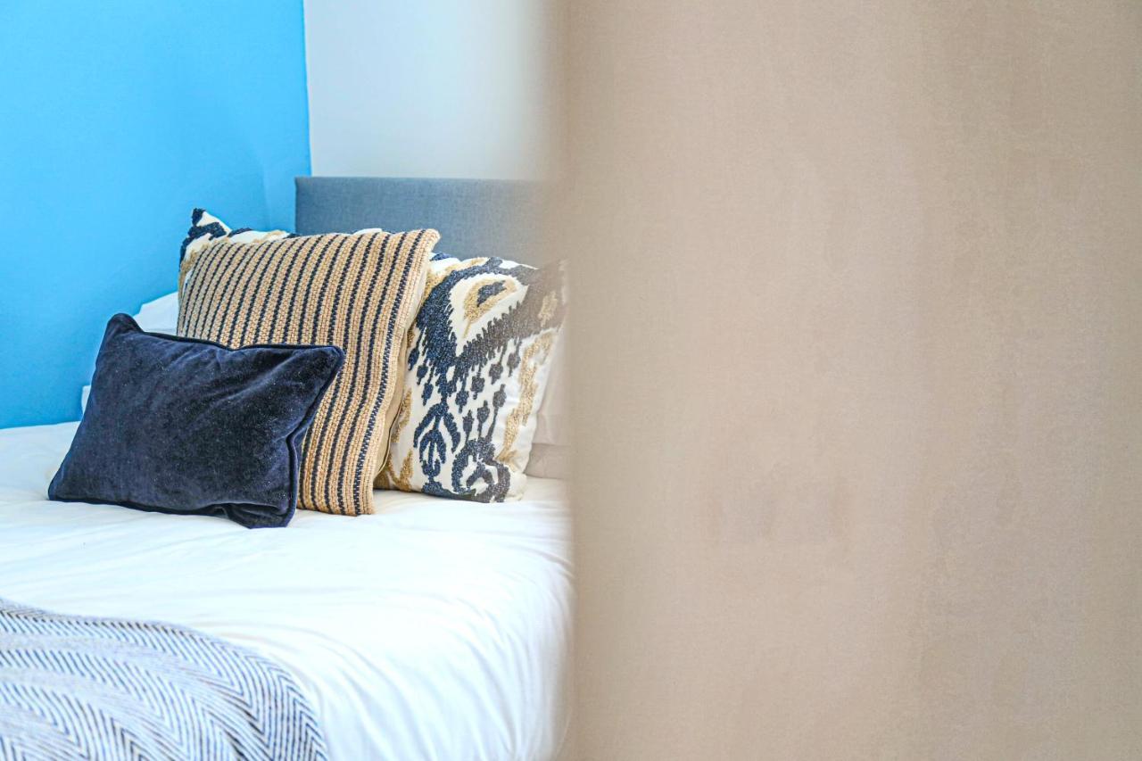 Delightful 2 Bed Apartment For Bicester Outlet Shopping By Platinum Key Properties 외부 사진